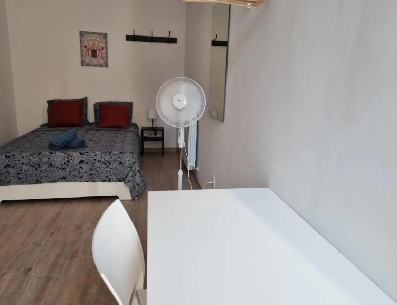 Private Rooms In Born Barcelona Ngoại thất bức ảnh